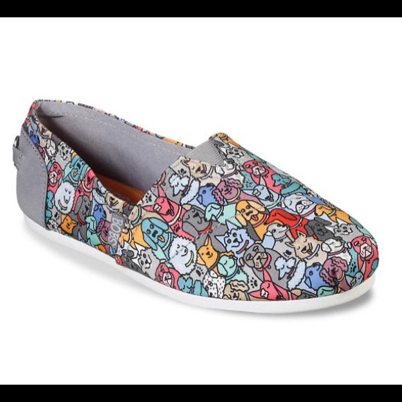 Skechers Shoes - BOBS SIZE 11 PLUSH DOGS WOOF PARTY SLIP-ON SHOES